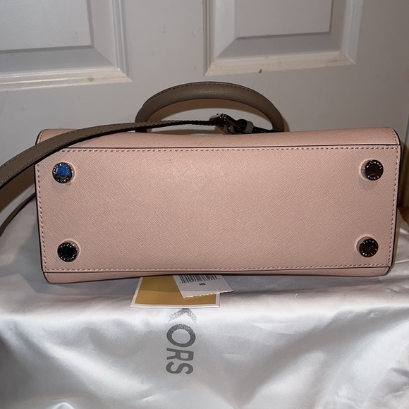 SOLD - Michael Kors 2 tone handbag (Pink & Taupe) - Picture 6 of 7
